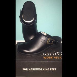 Sanita Clogs